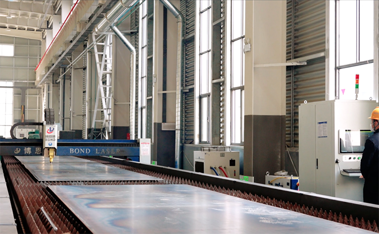 激光下料生產(chǎn)線(xiàn)